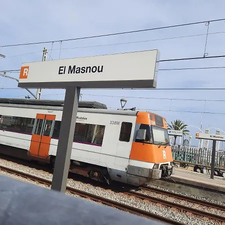 Bright Near The And Barcelona By Train Lejlighed