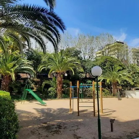 Apartment Bright Near The And Barcelona By Train