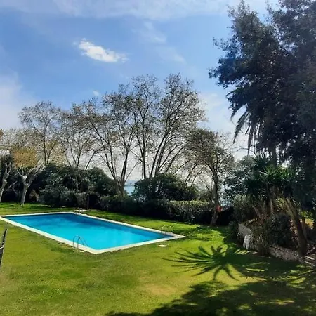Bright Near The And Barcelona By Train Appartement