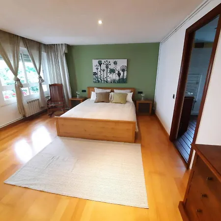Bright Near The And Barcelona By Train Apartment Masnou